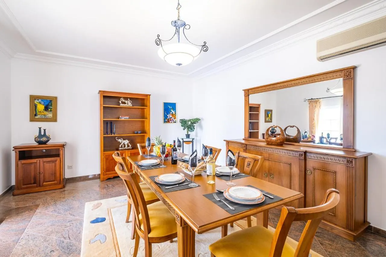Villa Rose Bay By Algarve Vacation Albufeira 0*,  Portugal
